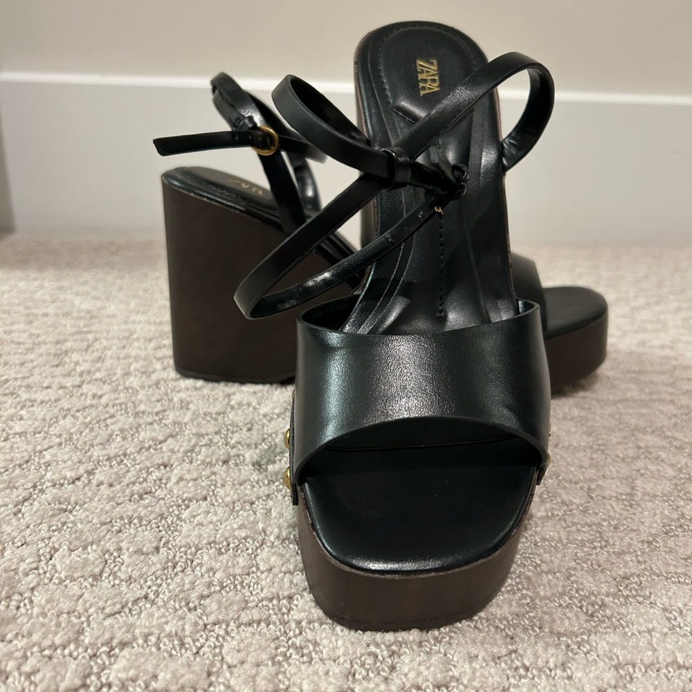 Zara Black Platform Heels for Women